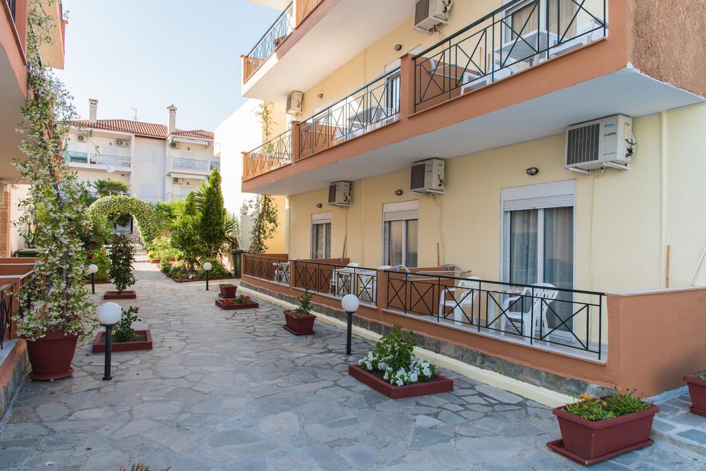 Oscar Aparthotel Kallithea  Bagian luar foto